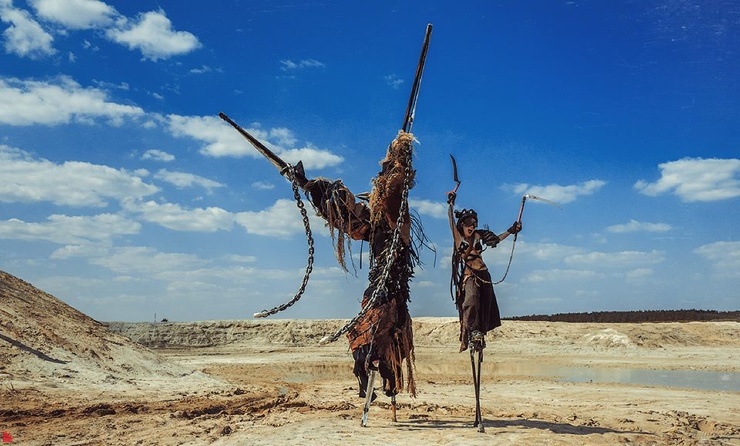 Steampunk, hang gliders and eagle owls: looking at photos of the apocalypse taken in the sands of Berezovsky - Steampunk, Apocalypse, The photo, Cosplay, Crazy Max, Longpost