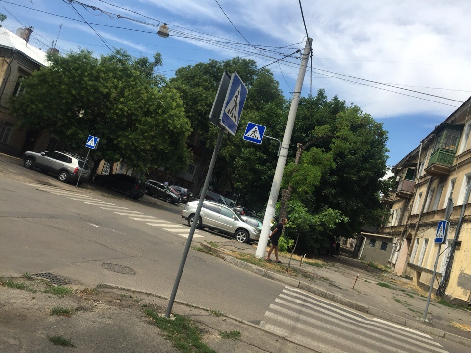 When the intersection is very dangerous - My, The street, Road sign, Fucked up, Longpost