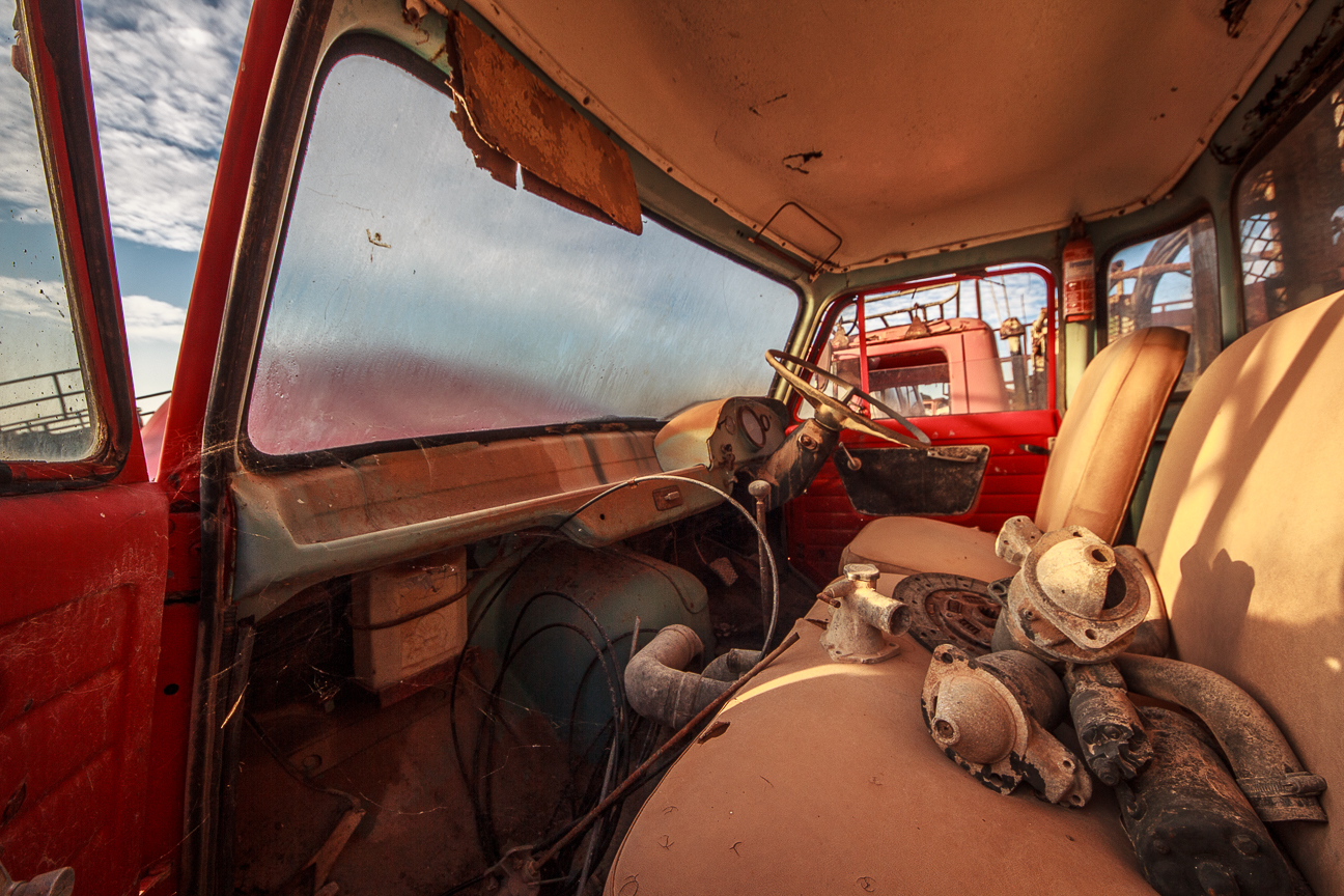 Large parking lot of abandoned trucks! - My, Urbanphoto, Zabugornyurban, Longpost