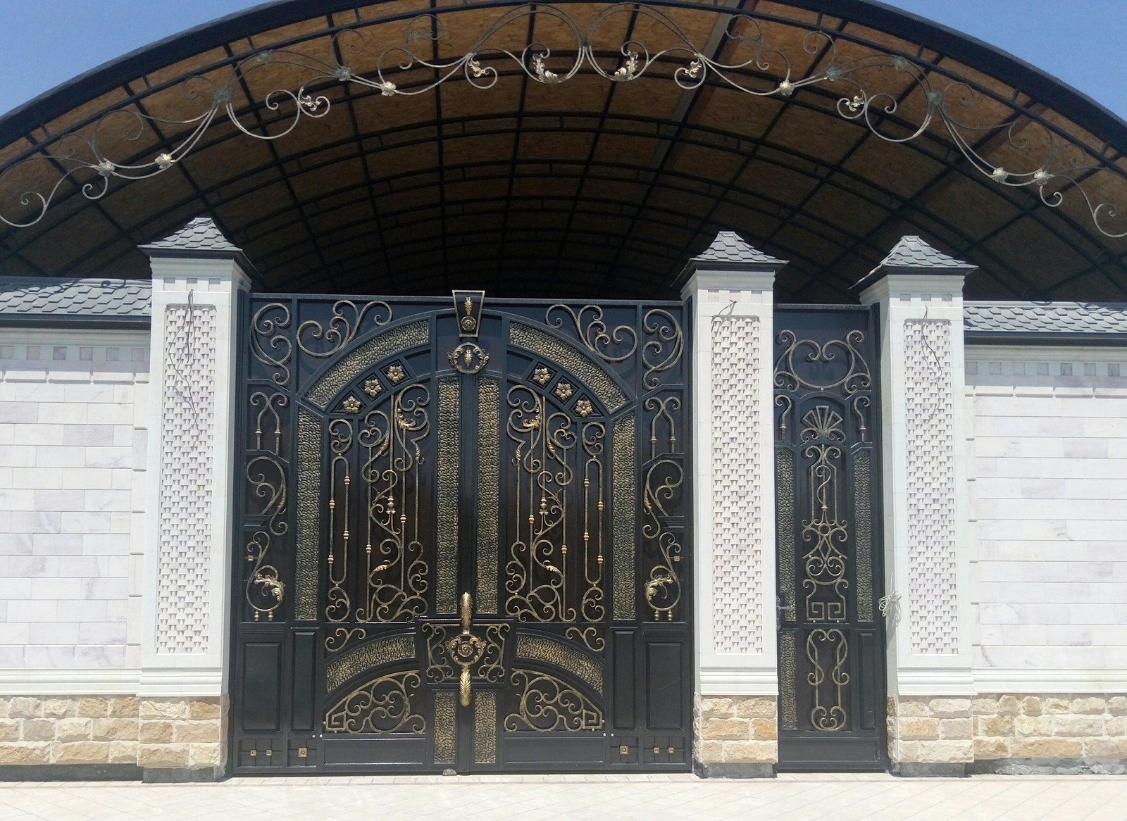 Gate of Grozny. - My, Show off, Architecture, Caucasus, Longpost