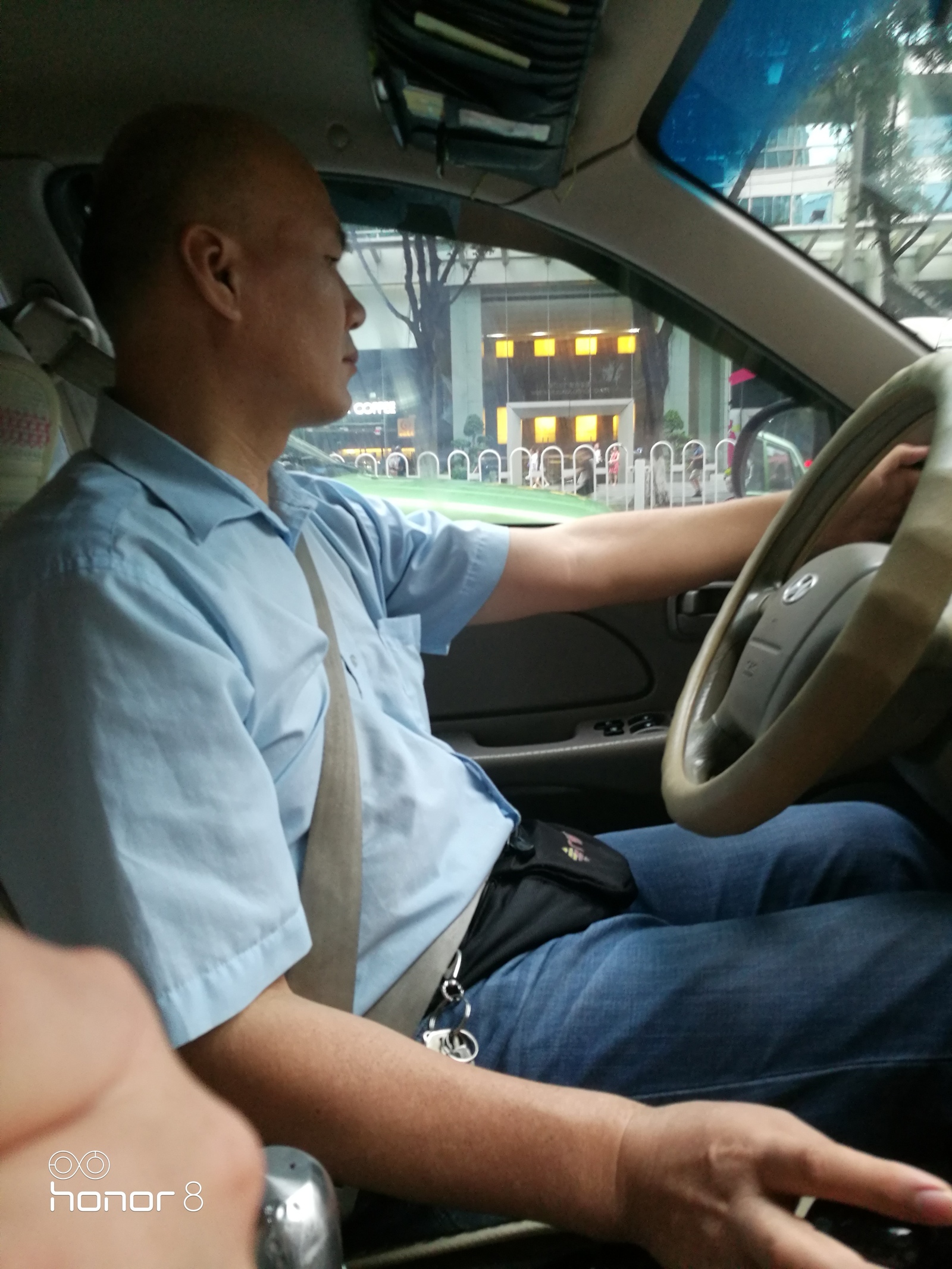 Taxi drivers in China: divorce options - My, China, Taxi, Divorce, Longpost