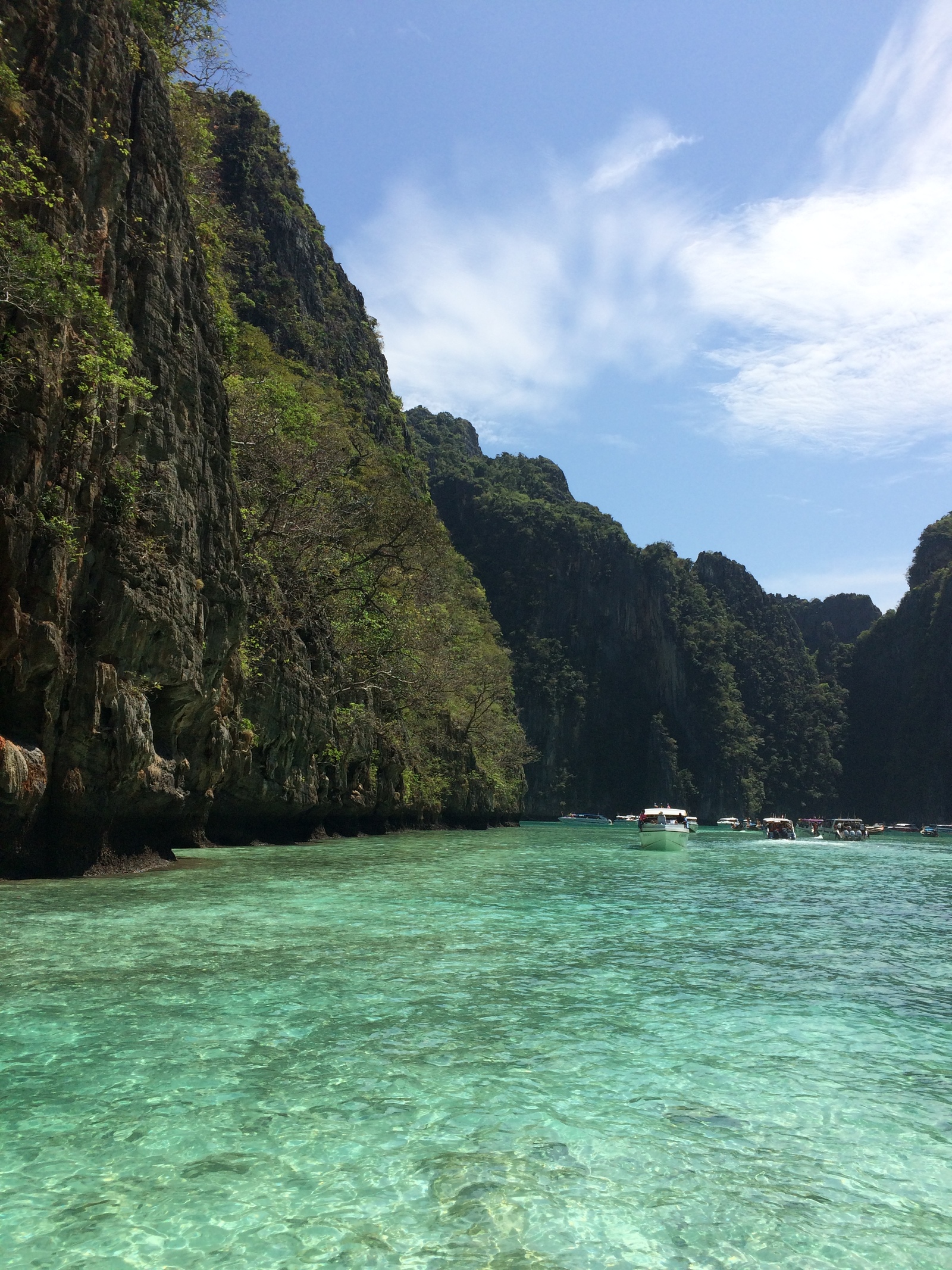 Snorkeling in Thailand. Rest should be :) - My, Thailand, Snorkeling, Beach, Sea, Tourism, Tropics, Video, Longpost, andaman sea