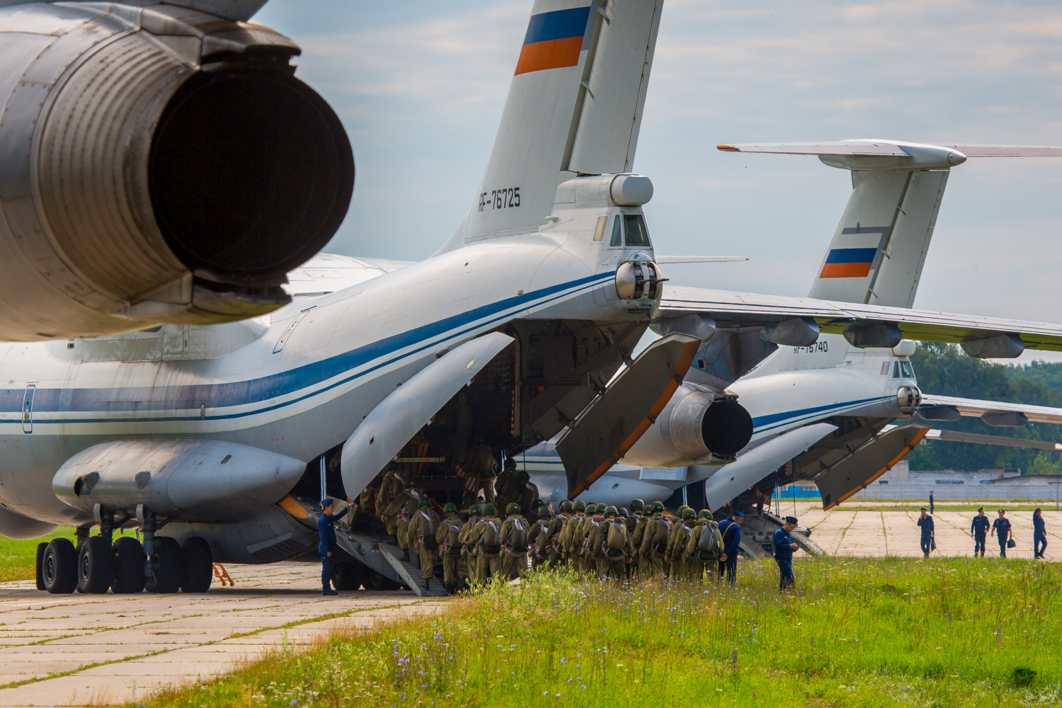 Ivanovo and a lot of IL-76 - My, Airborne forces, IL-76, Aviation, Ivanovo, Longpost