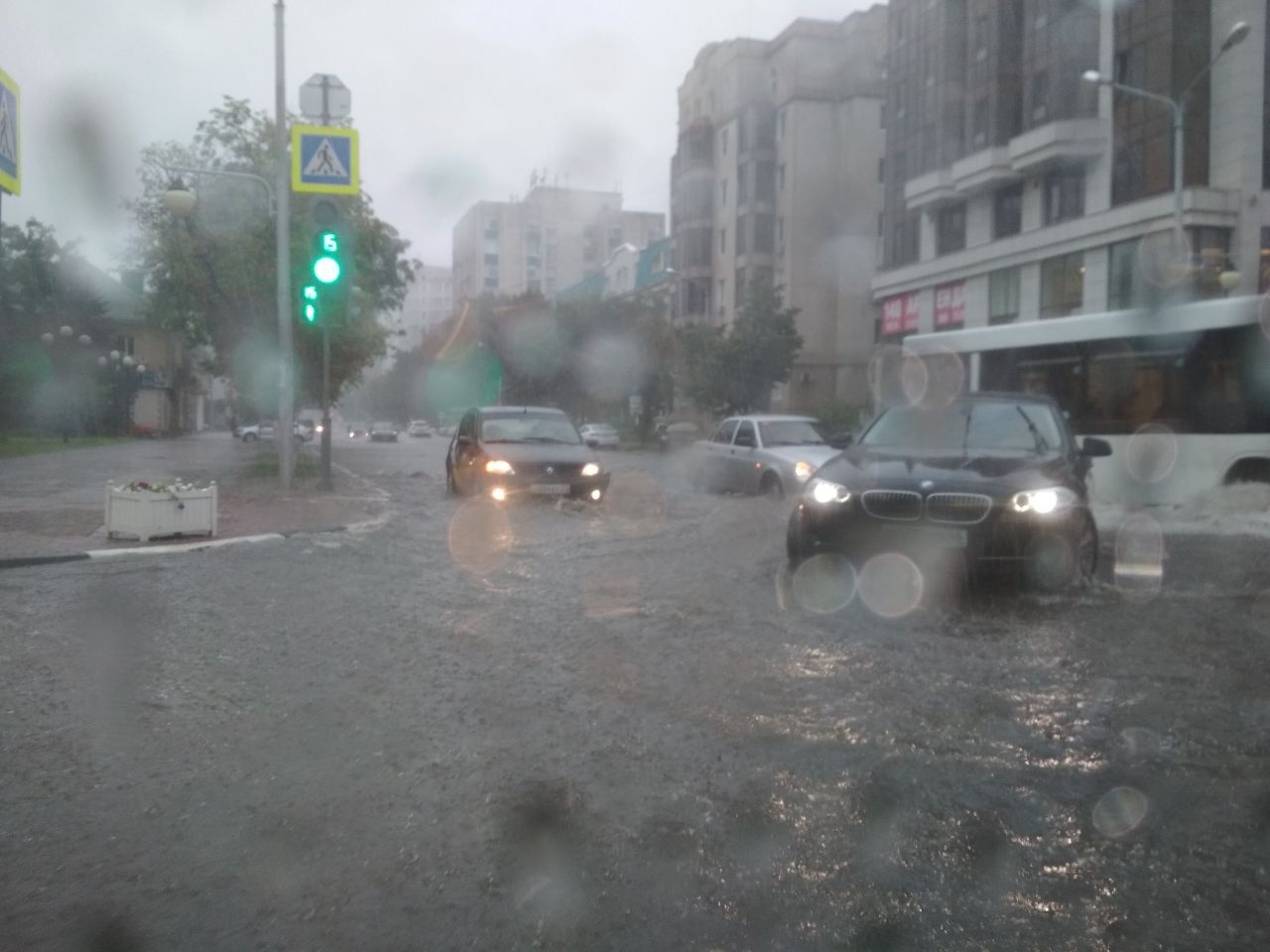 When they couldn't fly to Venice on vacation, but Venice came up on its own - Belgorod, Rain, , Video, Longpost, Flood