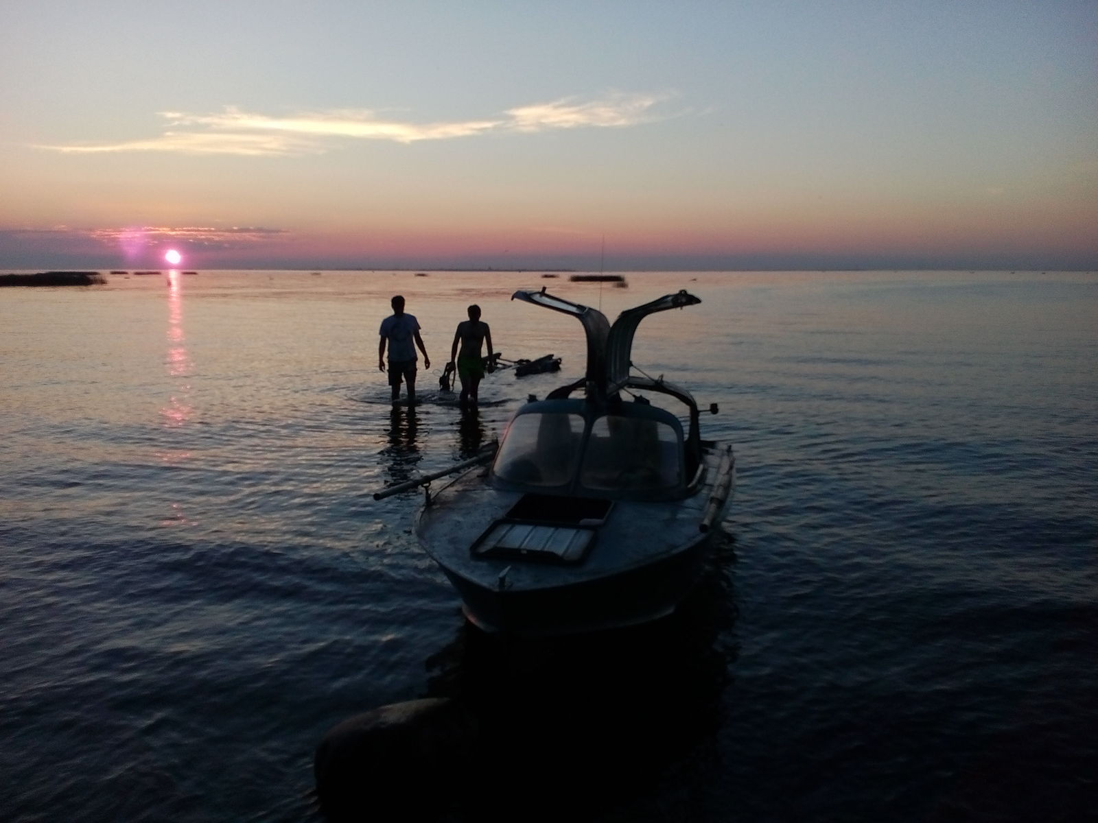 Evening on the Baltic: testing a boat motor of our own making. - My, Sea, , The Gulf of Finland, Boat motor, Longpost, Sunset