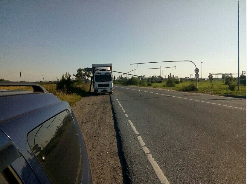 Мало ли кто пока так и не подписался на бложик моста в Твиттере, расскажу последние новости Моста глупости: - Моё, Мост глупости, Длиннопост, Моё, Twitter, Блог, ДТП, Санкт-Петербург, Колпино