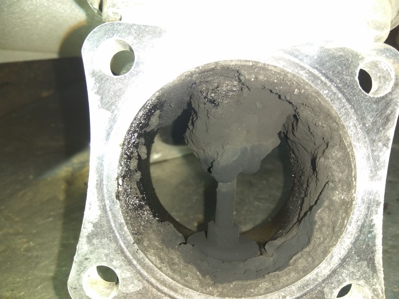 We clean the egr valve on the 100th Cruiser. before and after. - My, Auto, Diesel, Motorists, Car service, Auto repair, Longpost