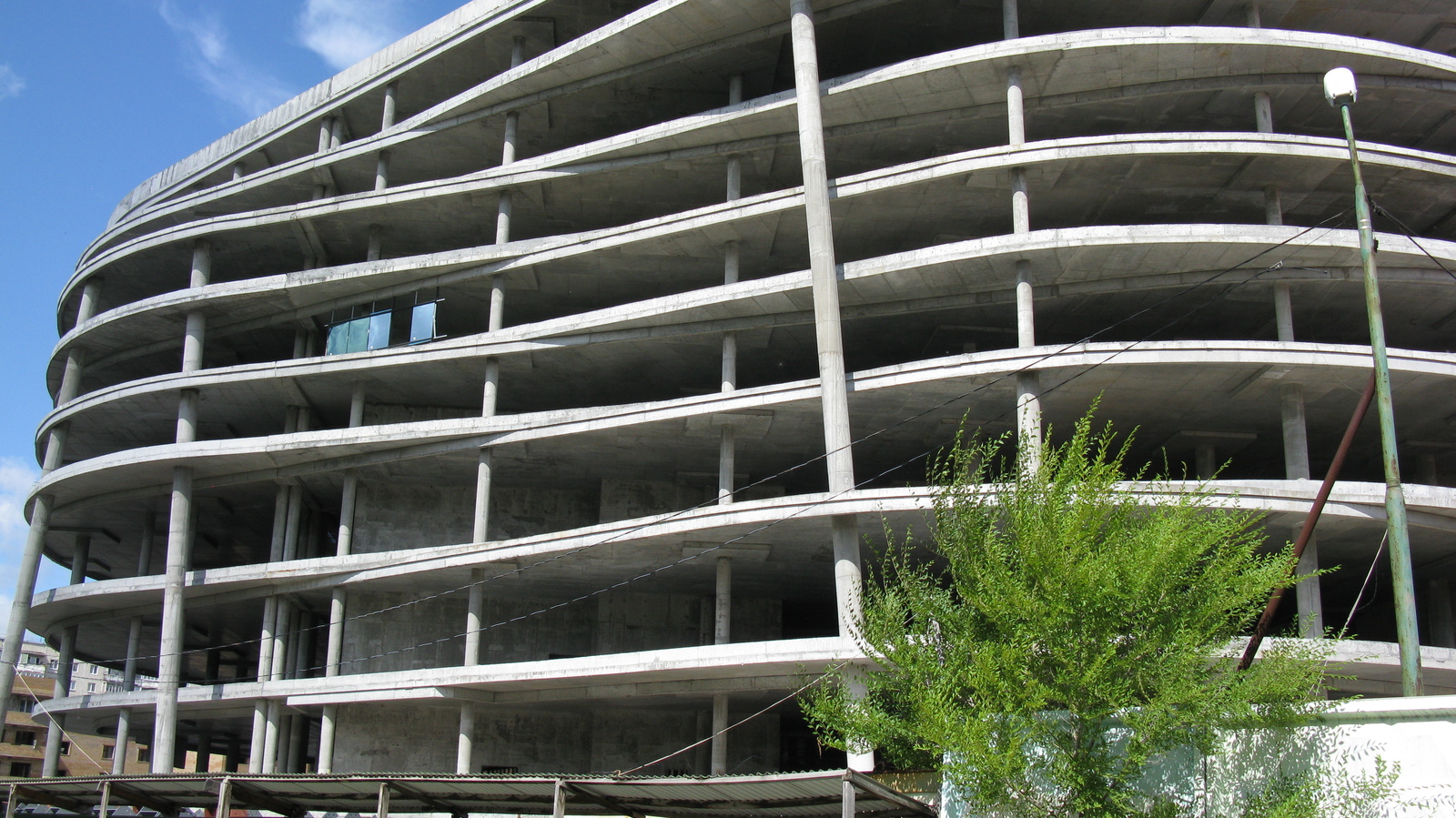 Unfinished sports and entertainment complex - My, Architecture, Long-term construction, Building, Monument, The photo, Abandoned, Longpost