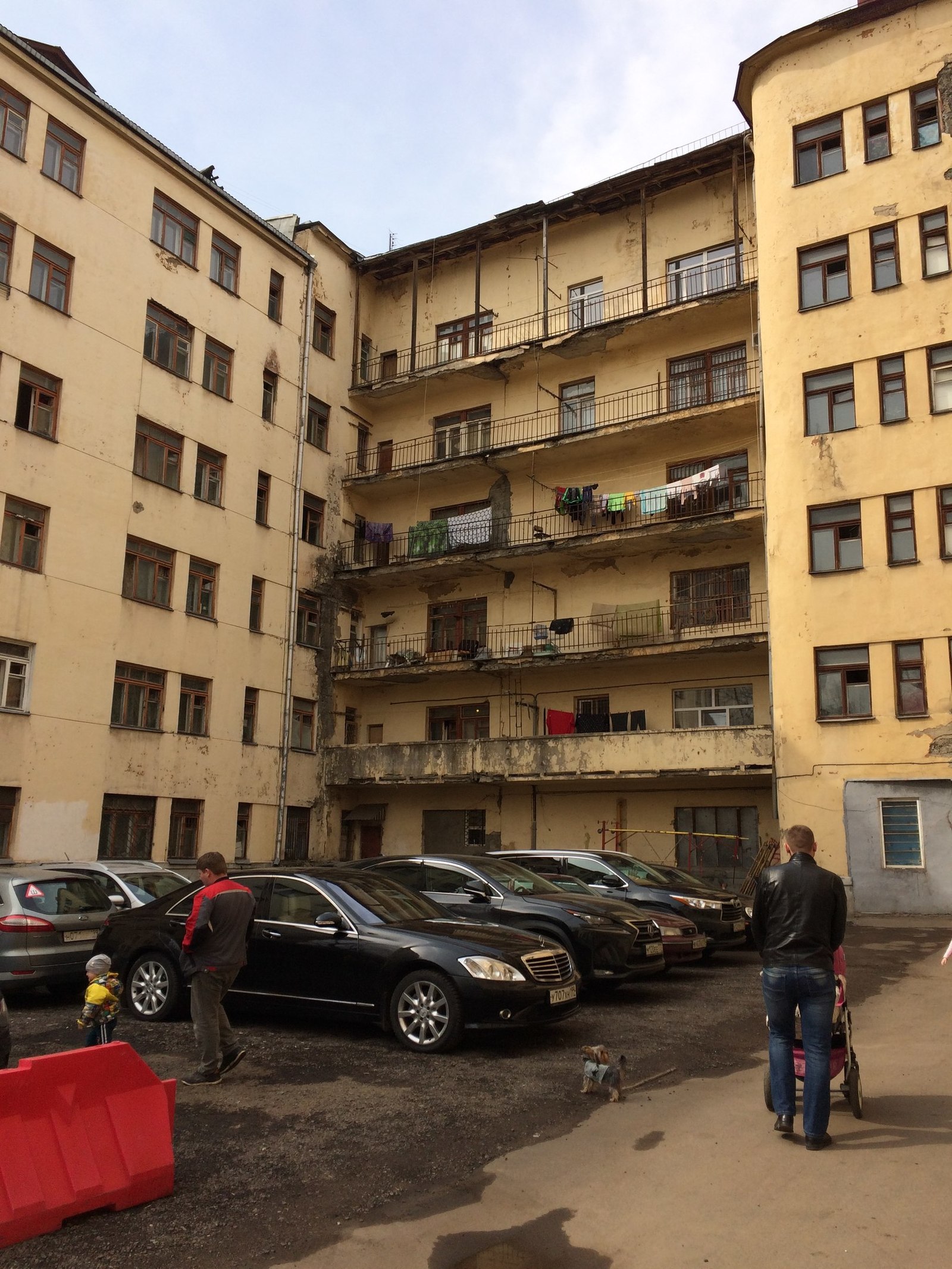 Slums under the wing of the MO - My, Moscow, Slum, Dormitory, Devastation, Architecture, Longpost