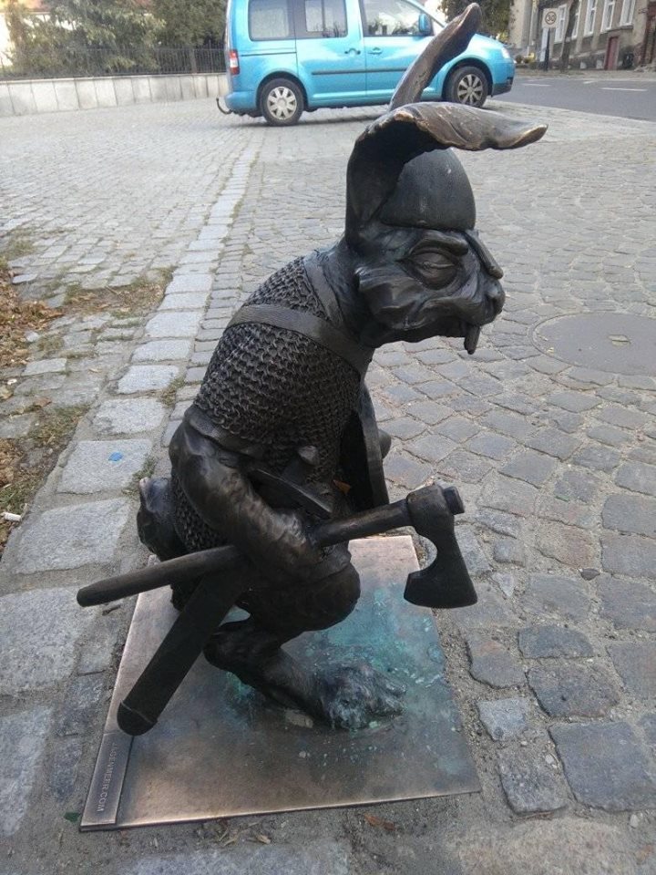 Berserk hare. - Hare, Humor, Викинги, Sculpture, Longpost, Poland