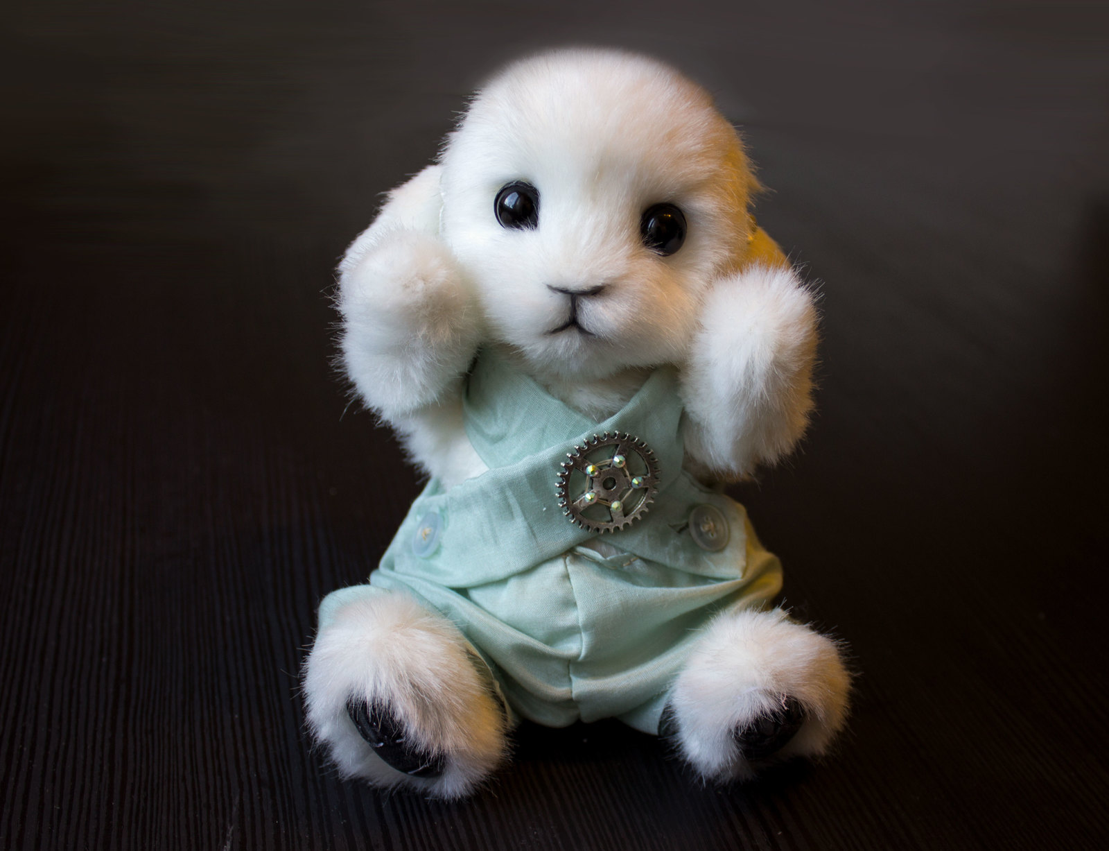 Bunny new. Заяц игрушка. Авторская игрушка зайчик. Игрушка Зайка Piglette.