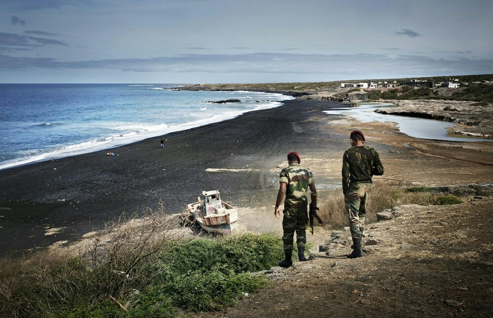 Sand thieves in Cape Verde - , Female, Sand, Work, Mother of many children, Sea, Theft, Longpost, Women, Theft