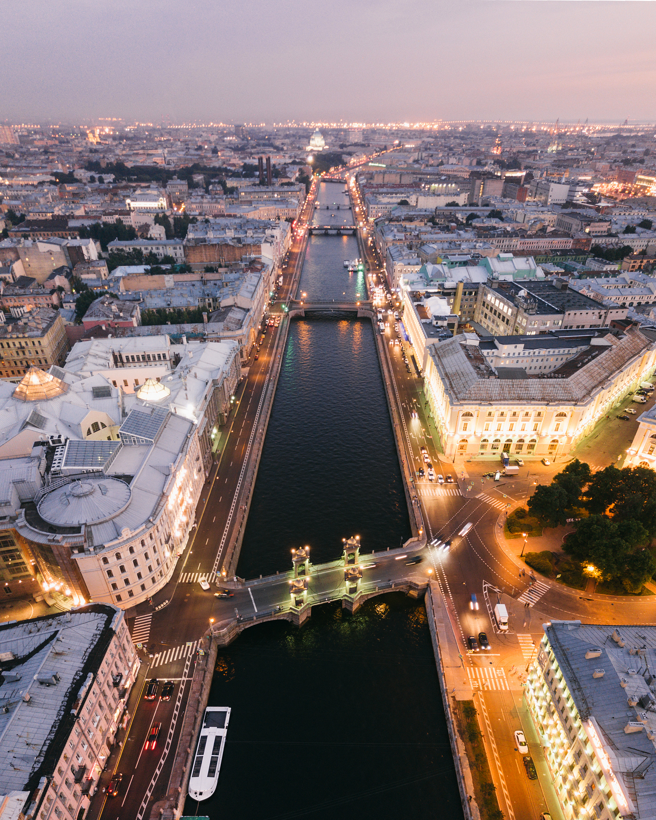 Last weekend of summer in St. Petersburg - My, Saint Petersburg, Architecture, The photo, Fontanka, Rubinstein, Quadcopter, Longpost