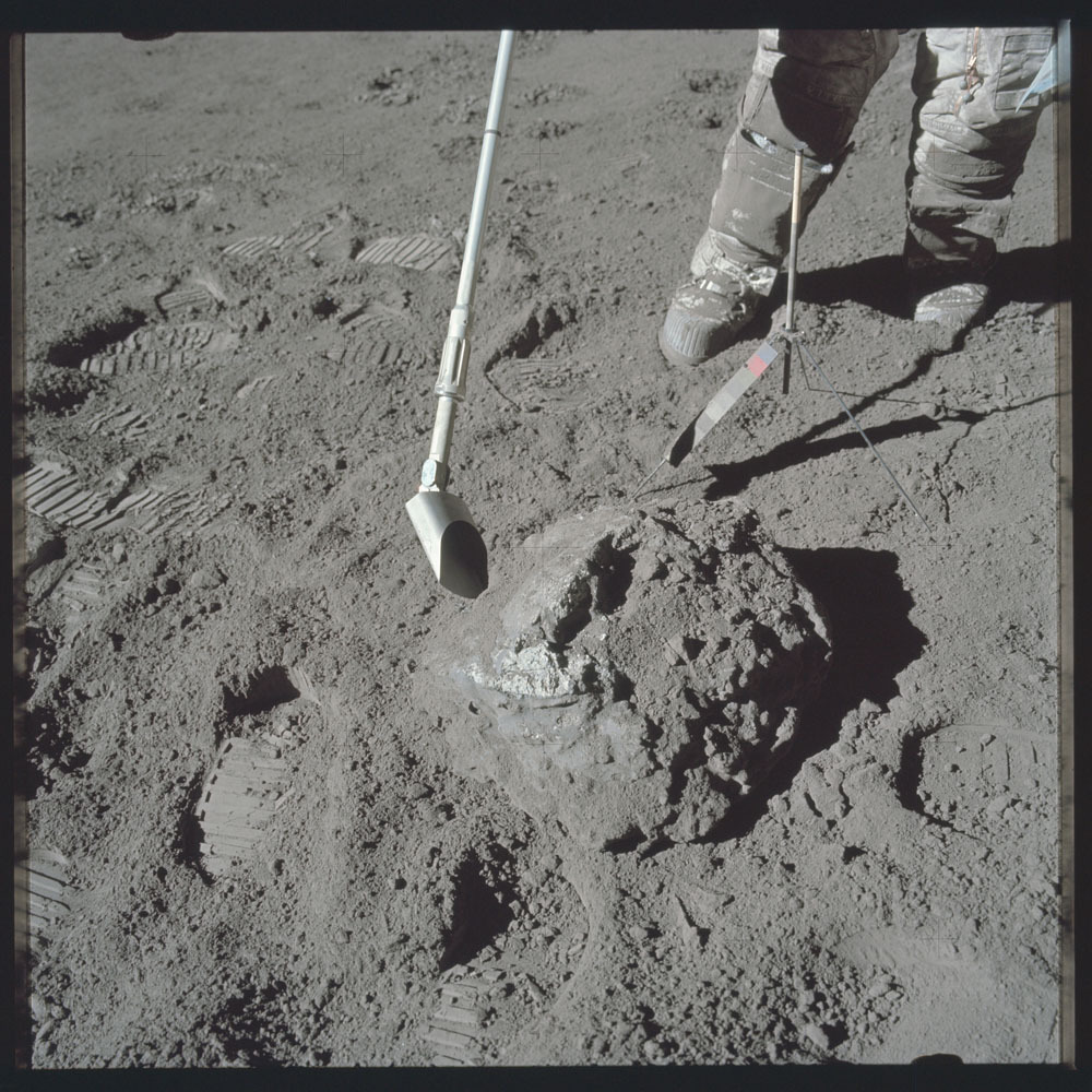 Photos from the Moon. Part 3 - moon, Apollo, The photo, Space, Longpost, USA, NASA