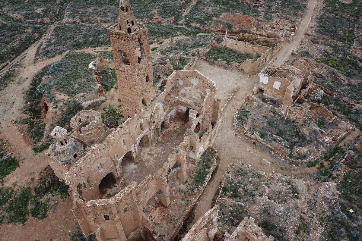 Broken by war and the elements (abandoned cities of the world) - Abandoned, Abandoned place, Ghost town, Tourism, Zabugornyurban, Urbanfact, Longpost