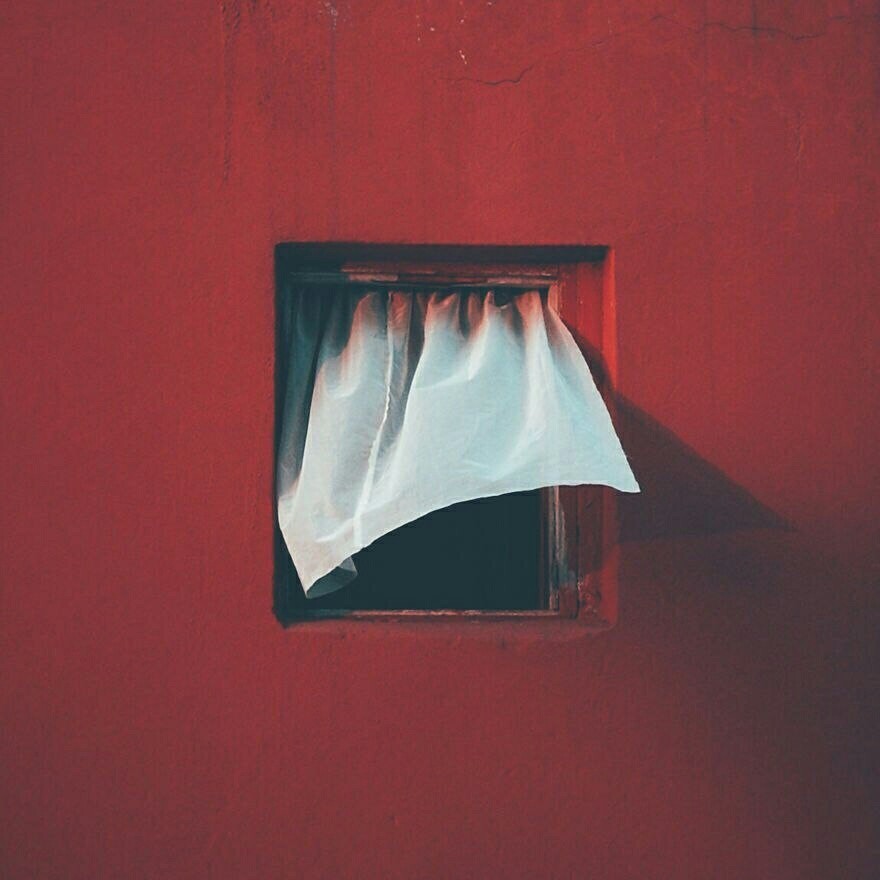 Turkish photographer Alper Yesiltas has been admiring the window in front of his house for 12 years. The house was demolished and the window was gone forever. Sadness ( - The photo, Photographer, Sadness, Window, Destruction, House, Sadness, Longpost