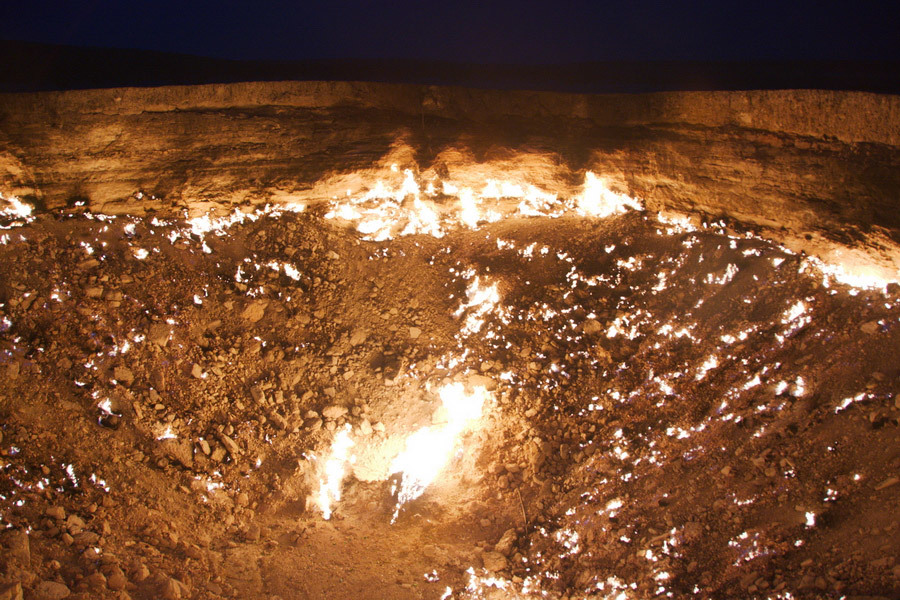 Gas crater Darvaza, Turkmenistan. - Turkmenistan, Darvaza, The crater Darvaza, Nature, Longpost