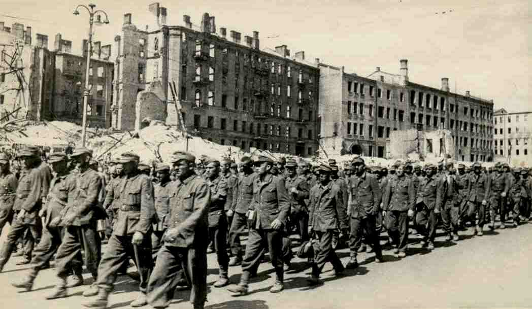 11 children aged 12-13 were buried alive in the ground. - Alexander Dyukov, The Great Patriotic War, Story, Longpost