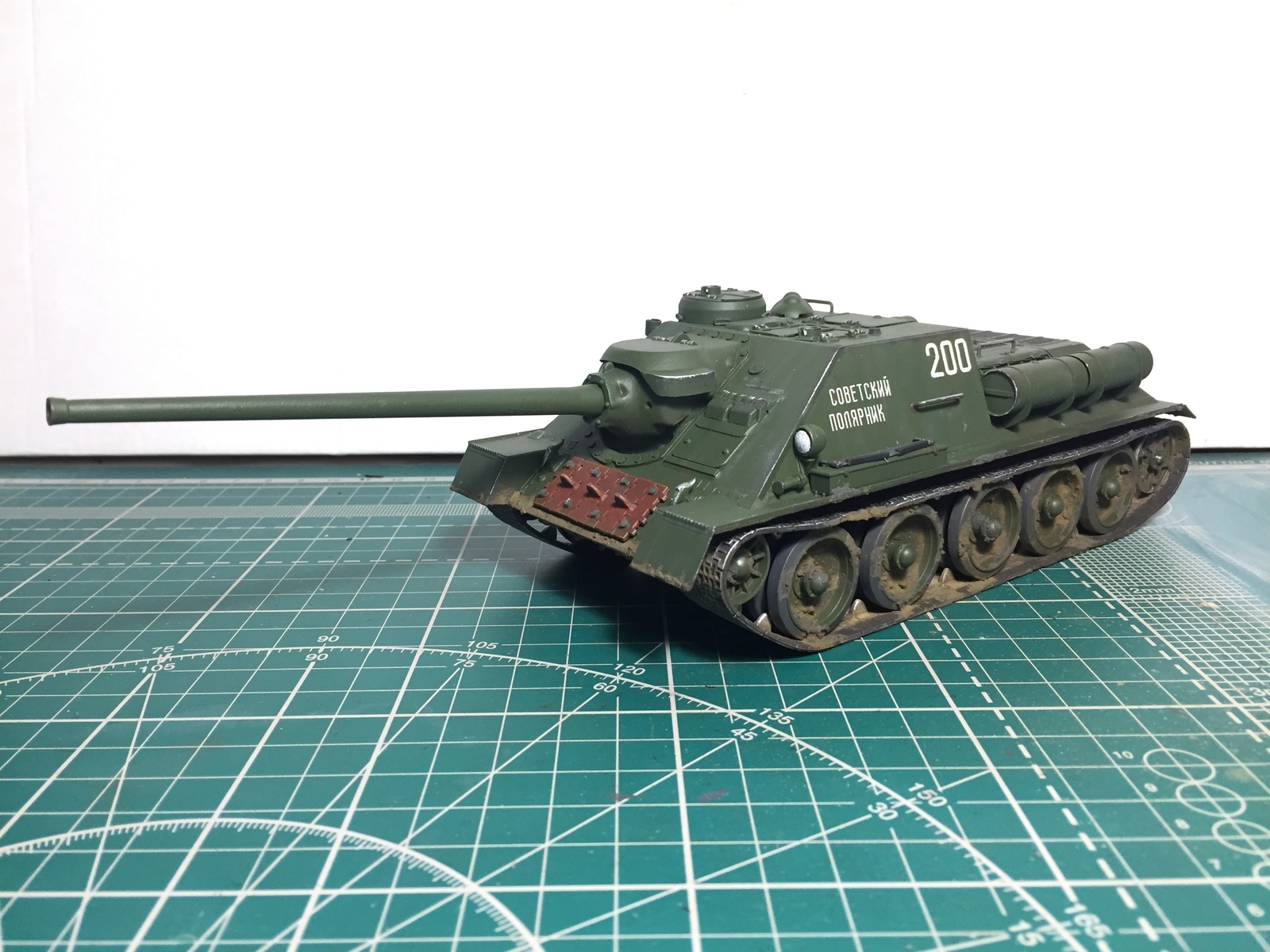 SU-100 from Zvezda in 1:35 scale - My, Su-100, Stand modeling, Modeling, 1:35, Painting, the USSR, Longpost