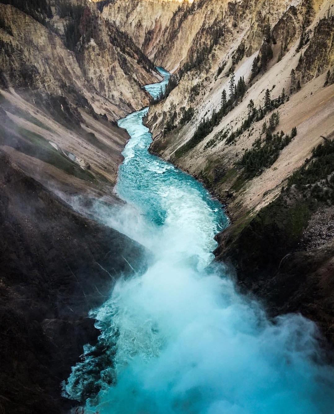 Grand Canyon in Yellowstone National Park. - Grand Canyon, USA, Nature, River, The mountains, Yellowstone