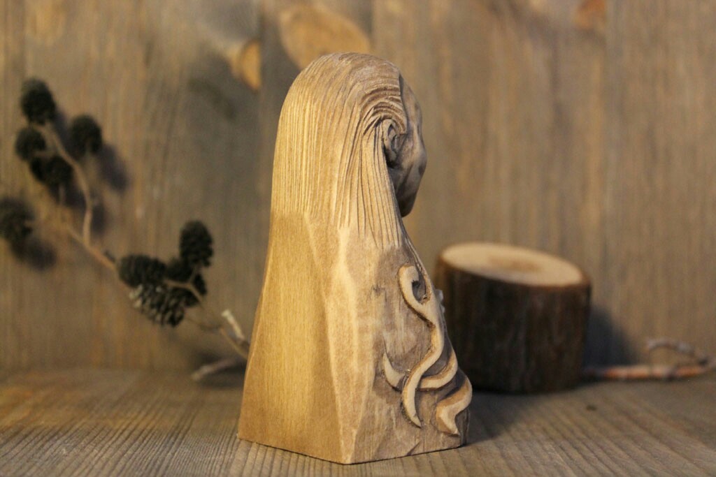 Loki and Fenrir. Wood figurine. - My, Wood carving, Mythology, Scandinavia, Loki, Fenrir, Longpost