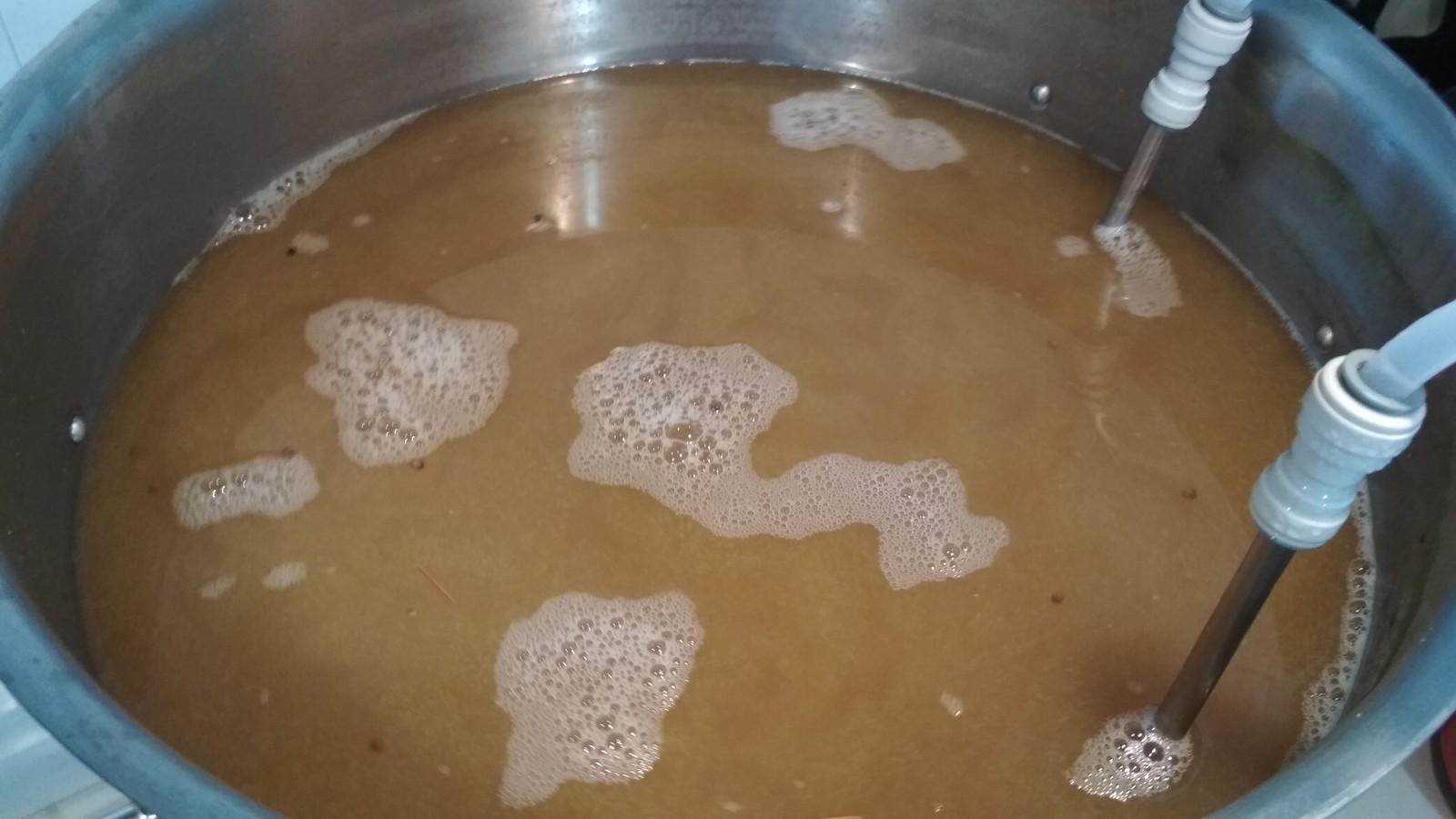 Мыловарение процесс приготовления. Как сделать домашнее пиво из сусла. Как сделать домашнее чудо. Мазь из горчицы для суставов. Сливки в молоке.