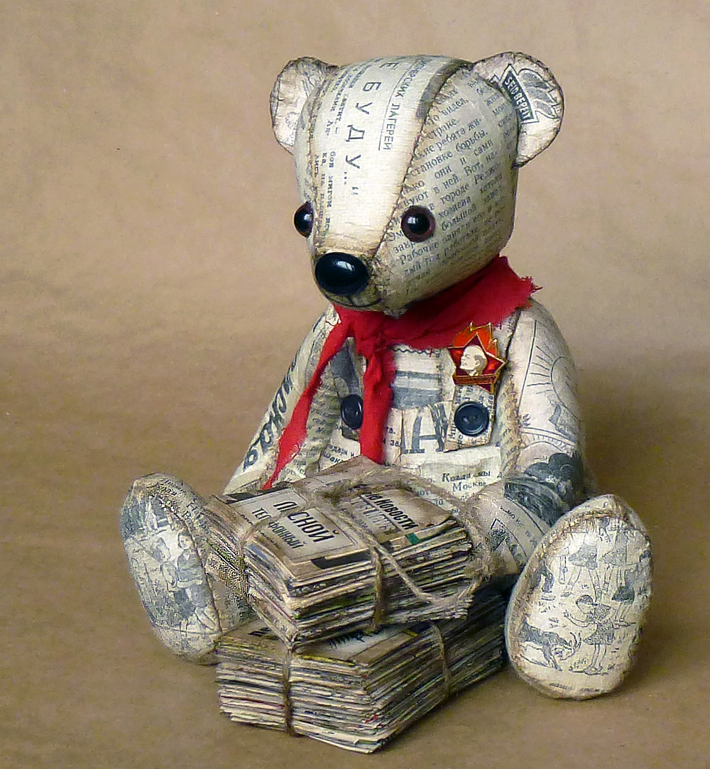 Pioneer - an example for all the guys! - My, Needlework, Needlework without process, Teddy bear, Old newspaper, Longpost