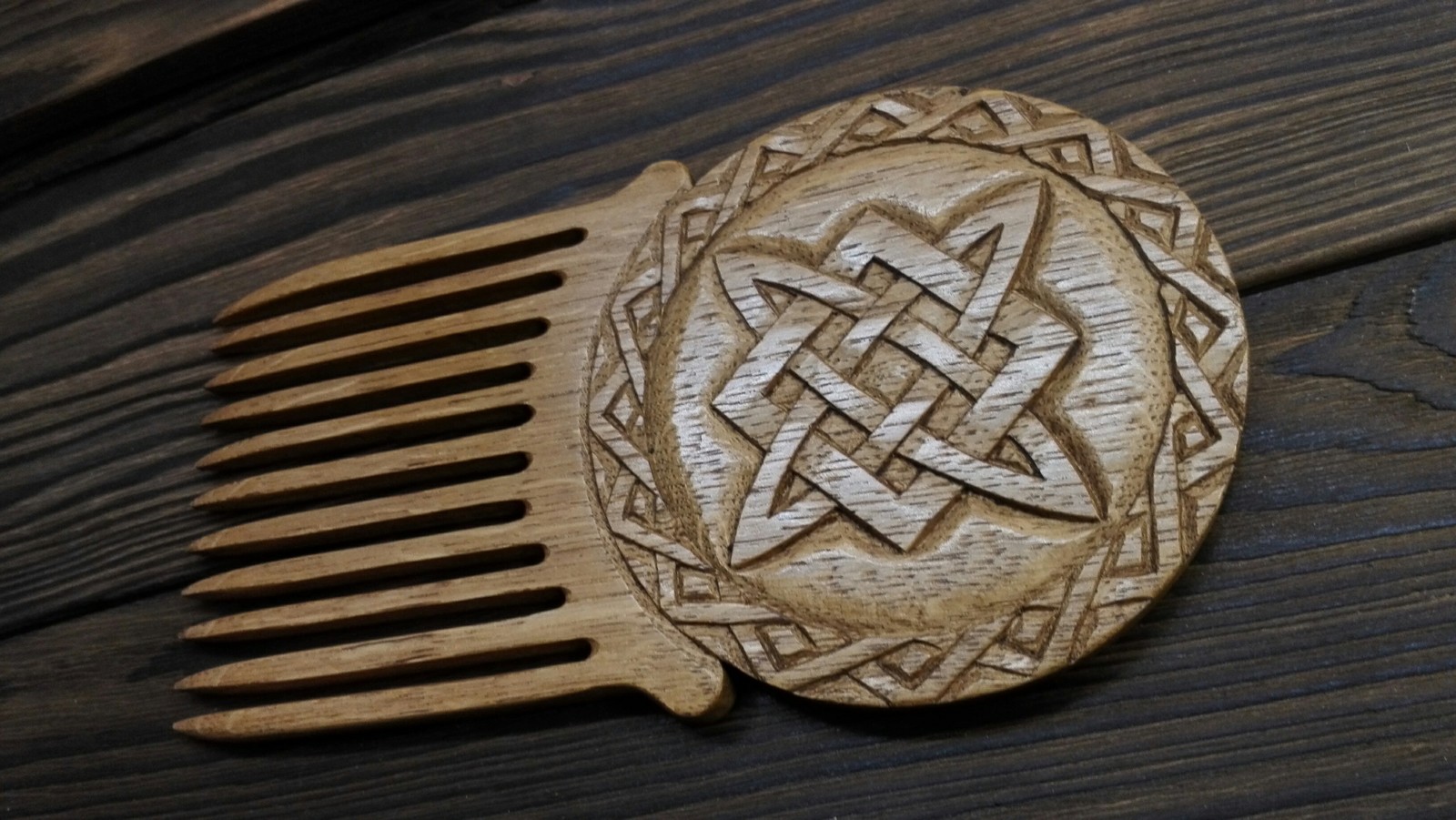 Crest Star of Lada - My, Wood carving, Handmade, Crest, Oak, Thread, Hair comb, Needlework without process