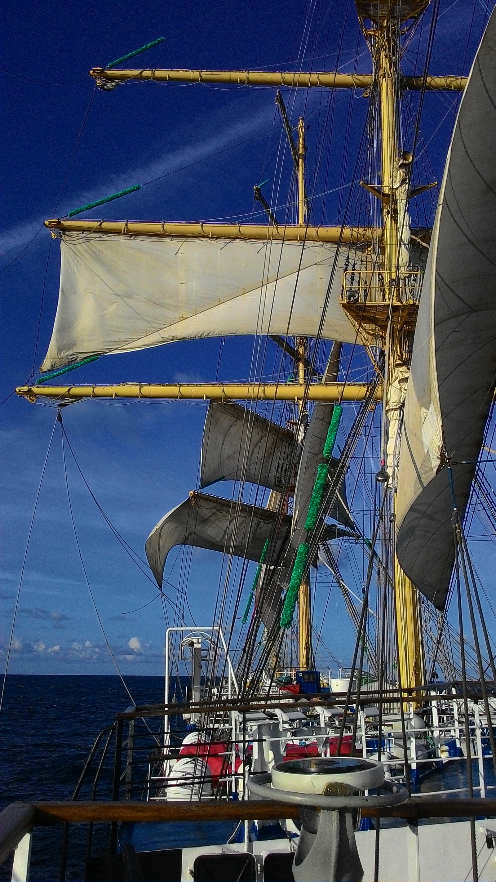 A little more Peace in your feed - My, Sailboat Mir, Sailboat, Sea, Longpost