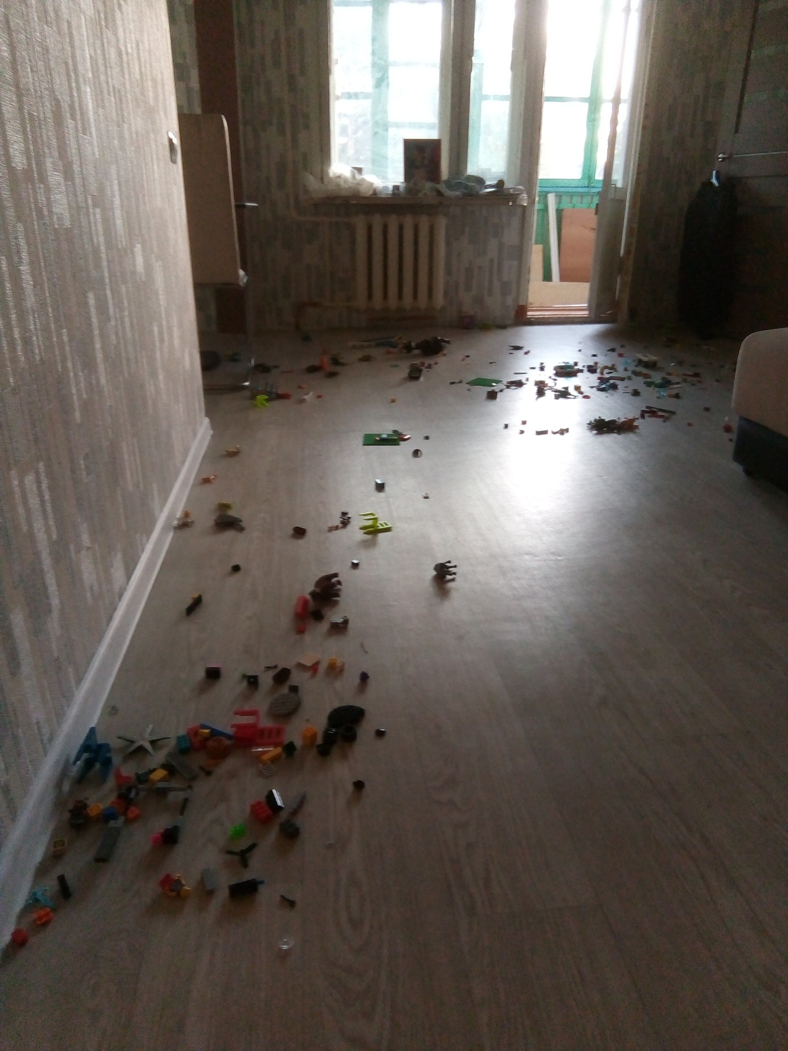 This is when I went to visit a friend who has four children) #legodeti - My, Legoland, Childhood, Mess, Longpost