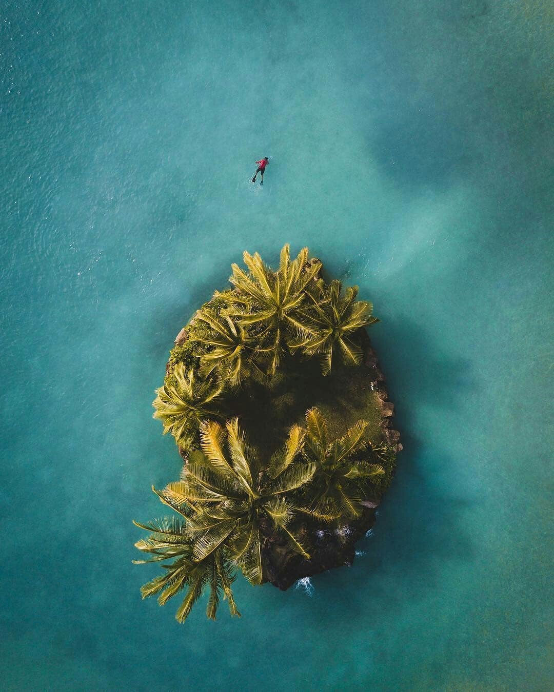 Tiny island in Hawaii. - Island, Sea, Hawaii, The photo, beauty, Nature, beauty of nature, Interesting