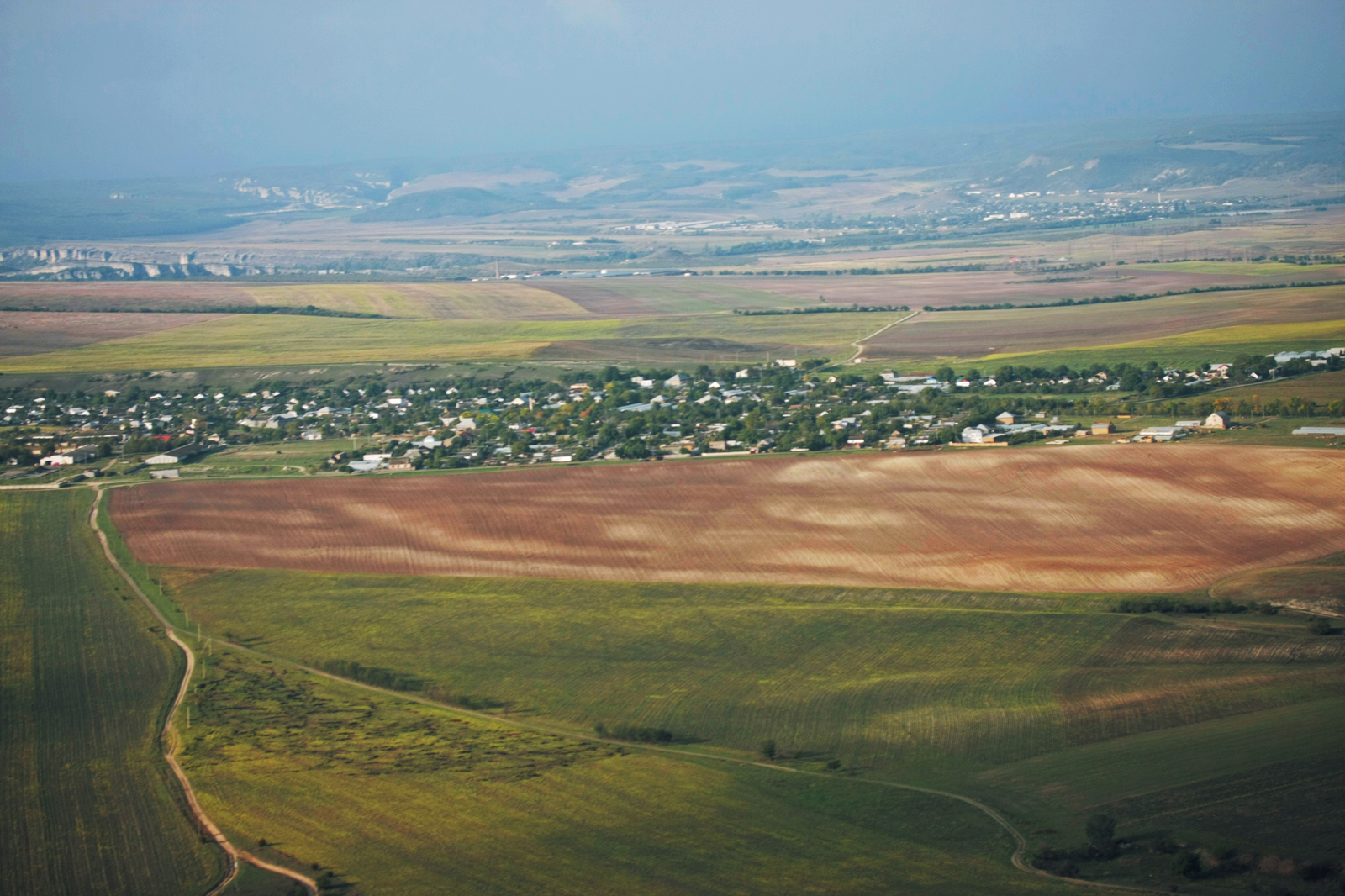 Flying over the Crimean mountains. - My, Crimea, Bakhchisarai, The photo, Height, Flight, The mountains, Morning, Tepe Kermen, Longpost