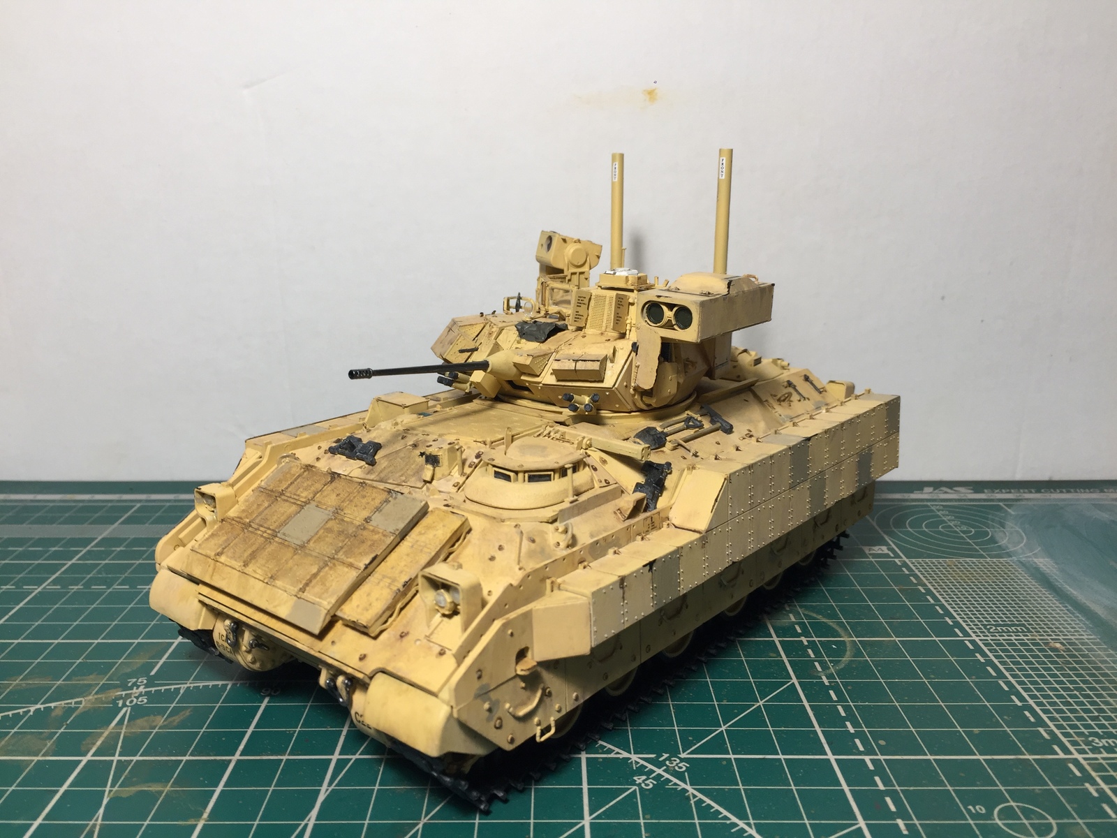 Bradley M3A3 w/busk III от Meng в 1:35 - Моё, Bradley M3A3, Моделизм, 1:35, БТТ, США, Сборка, Покраска, Meng, Длиннопост