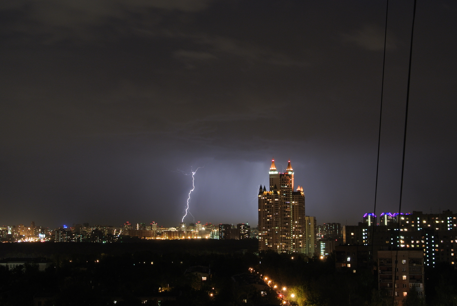 Thunderstorm in Moscow, distant 2013 - My, Moscow, Thunderstorm, Element, Longpost