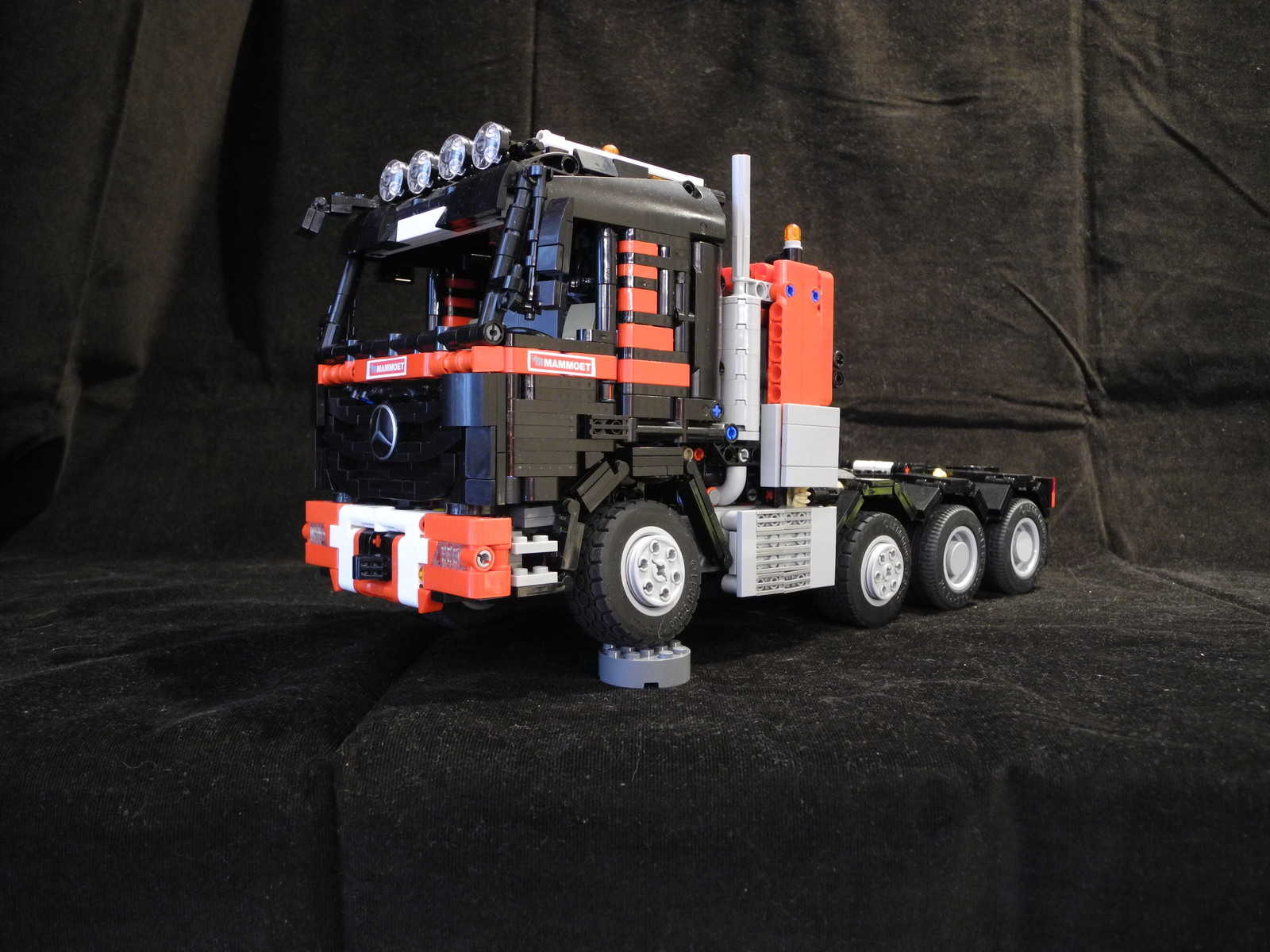 Lego mercedes actros 4165 mammoet homemade - My, Lego, Lego technic, Homemade, Video, Longpost