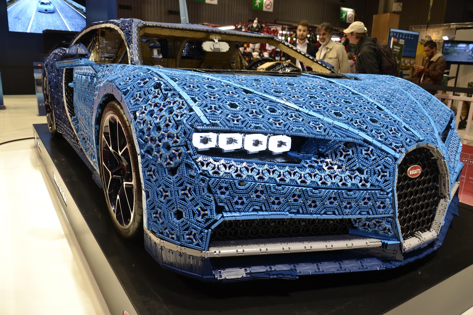 God, this is a masterpiece. - Bugatti Chiron, Lego, Longpost