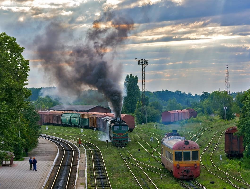 backwoods province - Moldova, Railway