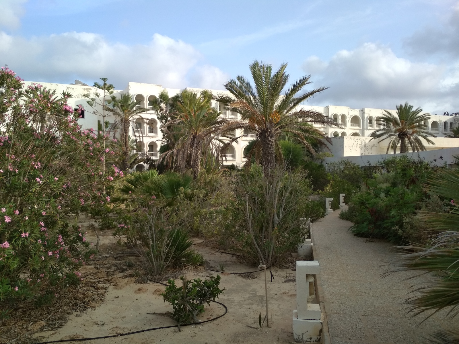 Abandoned hotel. - My, Tunisia, Abandoned, Longpost