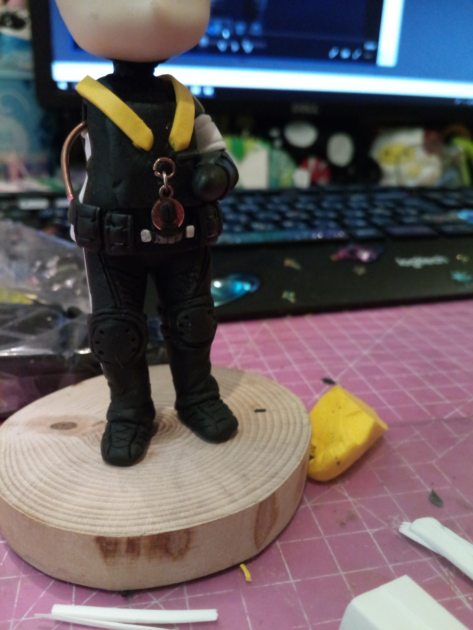 All the girls sculpt flowers, and you are some kind of operatives-husband. Echo-Rainbow six - My, Tom clancy's rainbow six siege, Echo, Handmade, Longpost