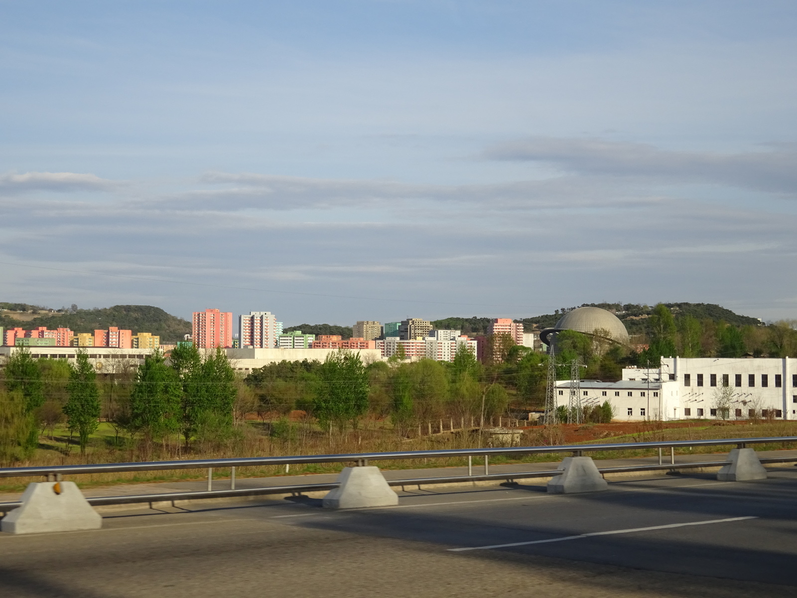 A trip to the DPRK in April 2018. Outskirts of Pyongyang in the evening. - My, North Korea, Travels, Longpost