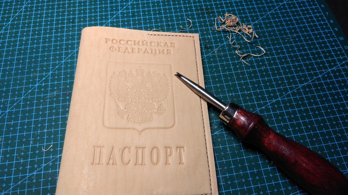 Cover for the passport - we train hands. - My, Leather, Leather products, Handmade, Handmade, Cover, The passport, , Needlework, Longpost