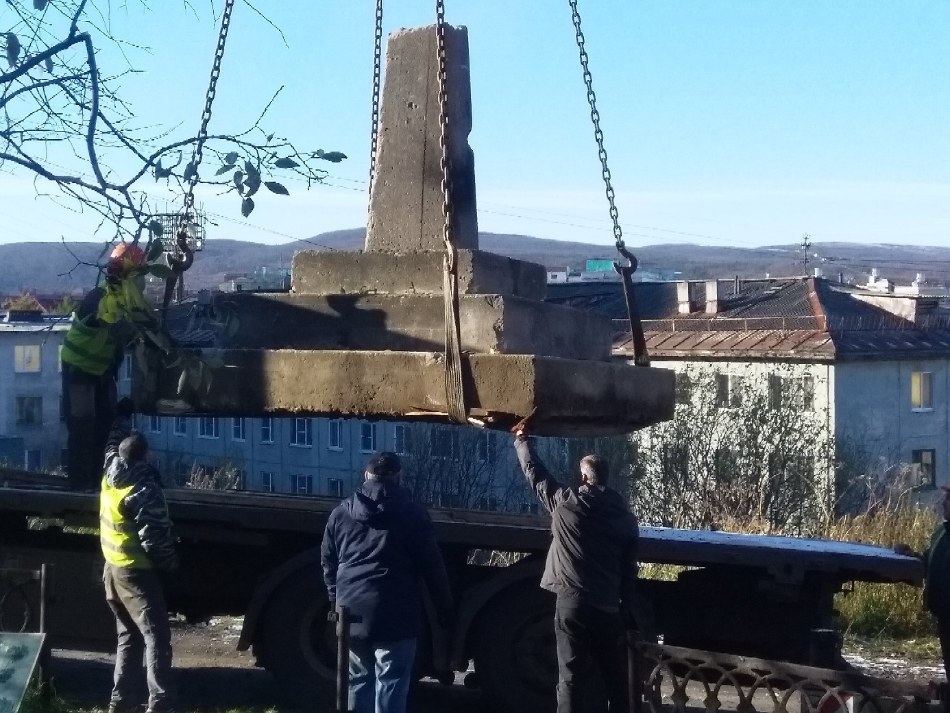 Вандализм в Мурманске - Вандализм, Мурманск, Памятник, Видео, Длиннопост