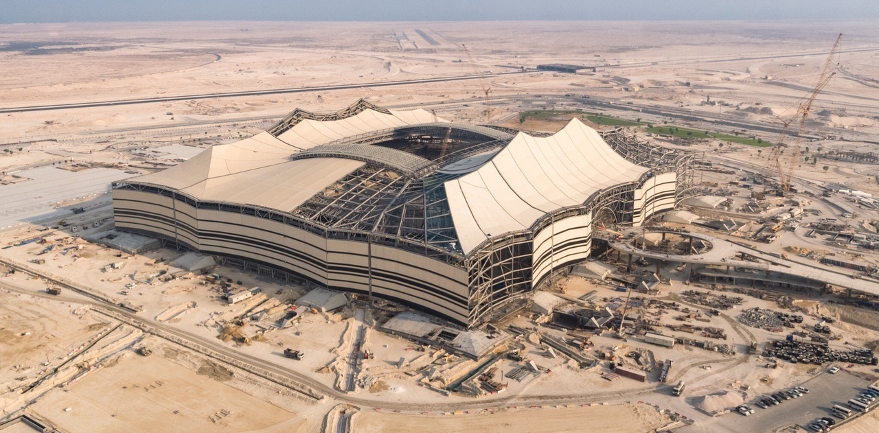 Construction of the stadium for the World Cup in Qatar in the desert - Stadium, Qatar, Soccer World Cup, Desert