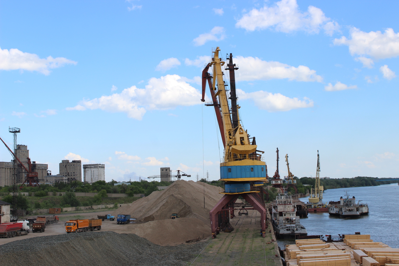 The captain of the ship for the sake of the Irtysh abandoned the Baltic - My, Captain, Profession, River, Kazakhstan, Irtysh, Ship, First post, Longpost