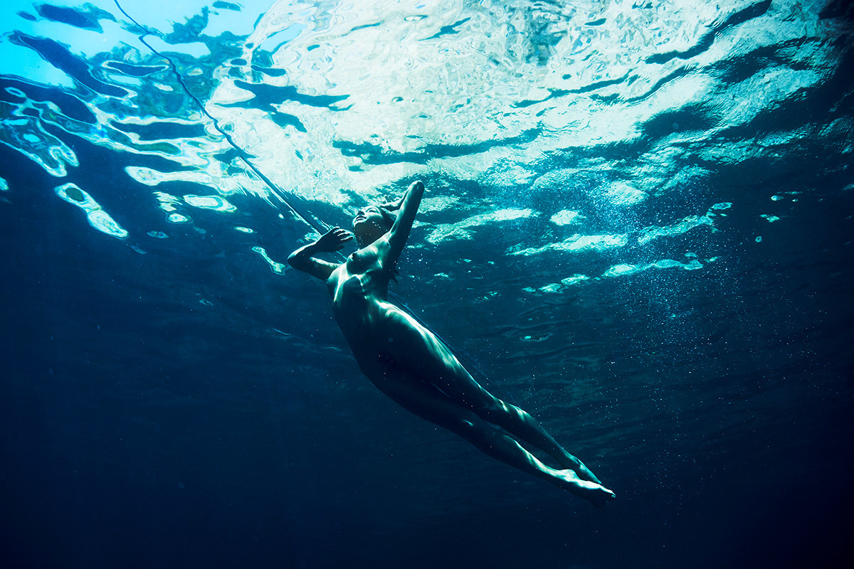 In the abyss of the sea, a mermaid wound up ... - NSFW, Erotic, Strawberry, Girls, beauty, Under the water