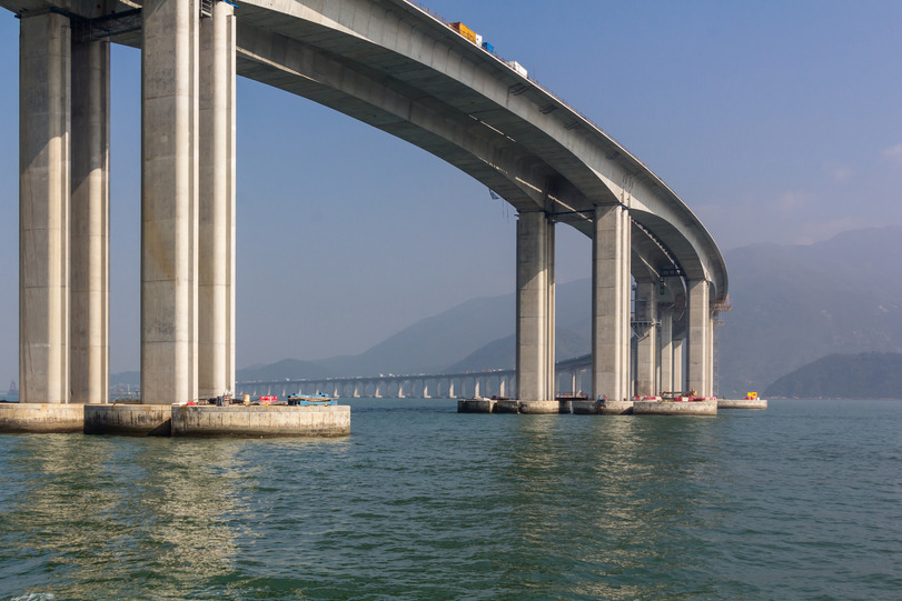 Tomorrow, China will open the world's longest bridge that crosses the ocean. - Bridge, China, Longpost, The photo