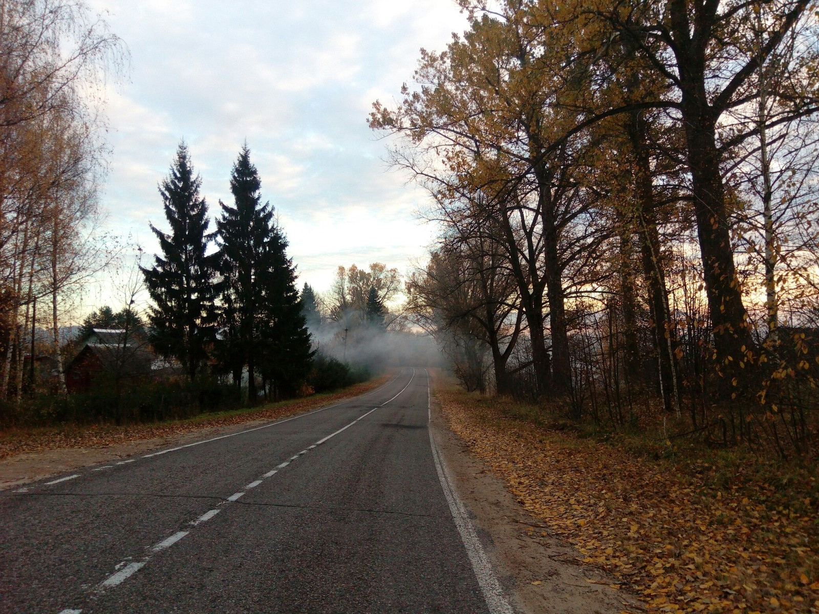 Smoke on the water - My, Autumn, Smoke on the water, Pushkin Mountains, The photo, Longpost