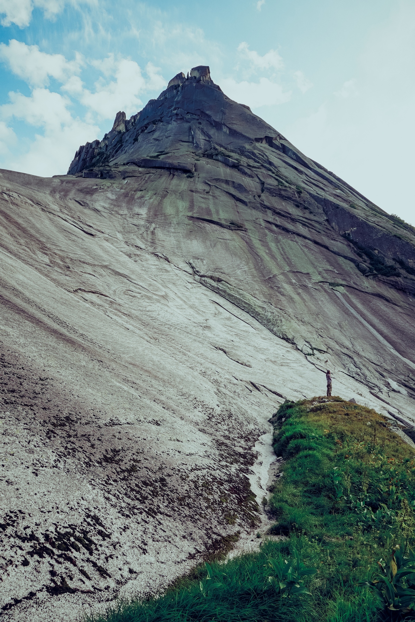 N a t u r e p a r a d i s e, surrounded by mountains and lakes - My, Ergaki, , Parabola, Parabola Rock, Siberia, , , Summer, Longpost