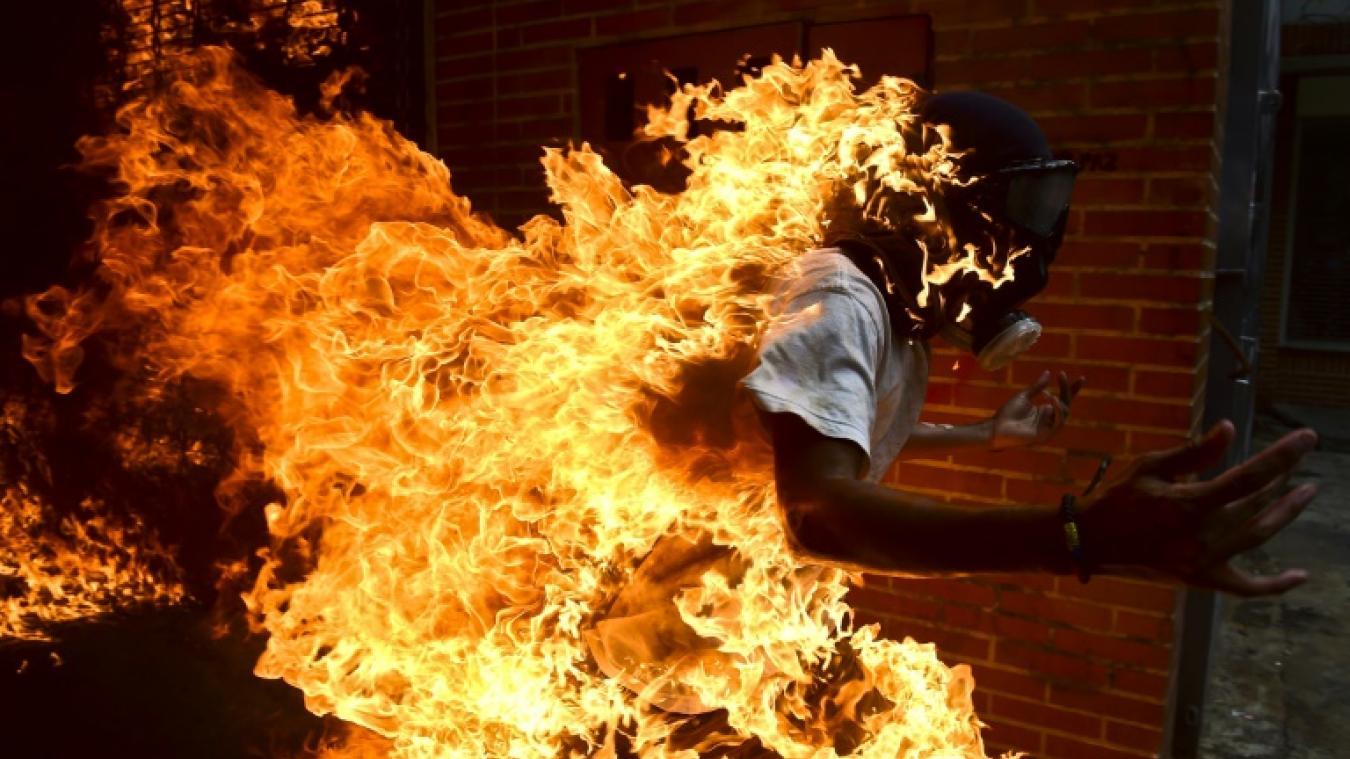 Photo of the year! - Protest actions, Venezuela, Nicholas Maduro, Longpost