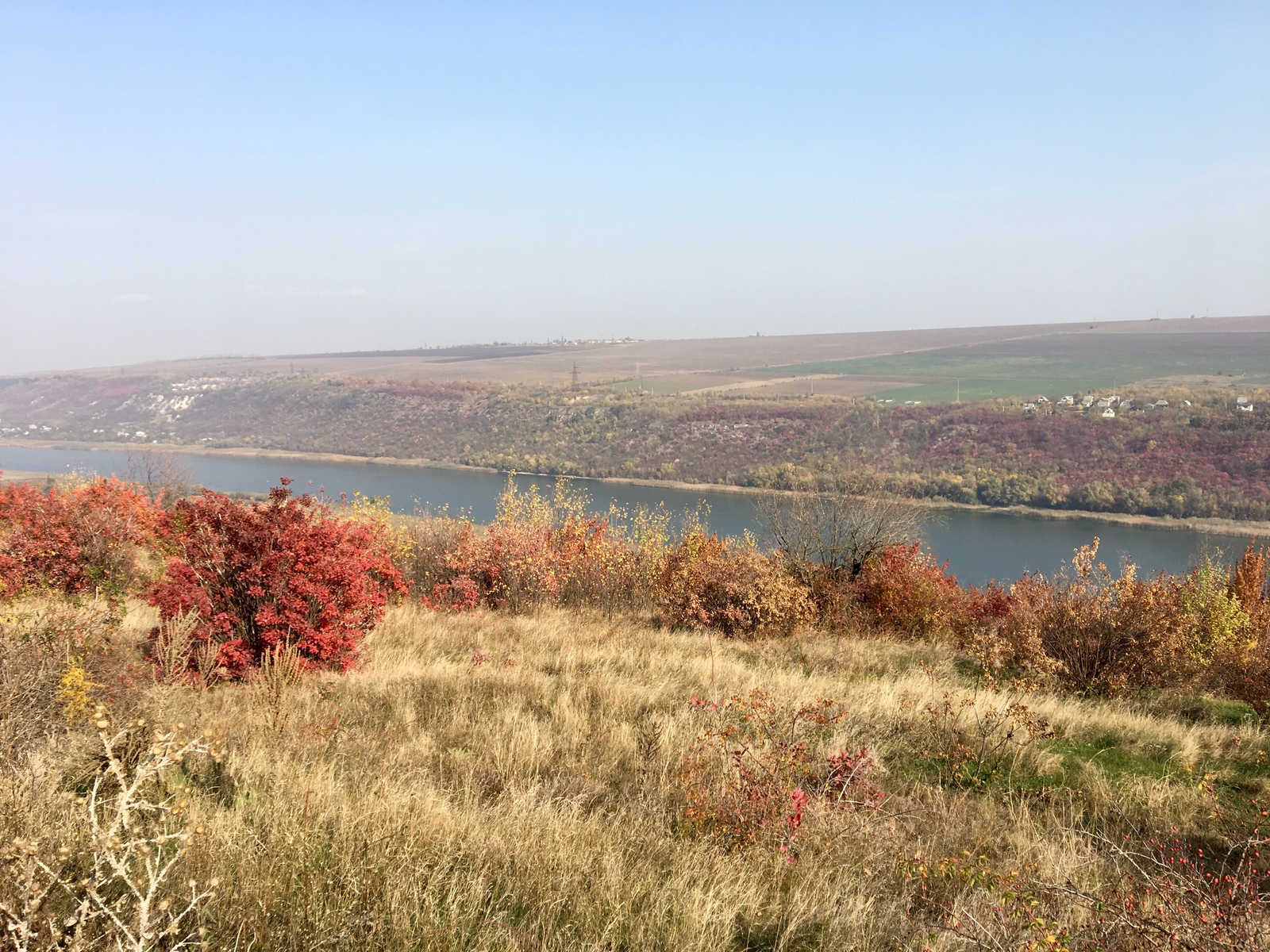 Autumn in Moldova - Longpost, Photo on sneaker, Moldova, Autumn